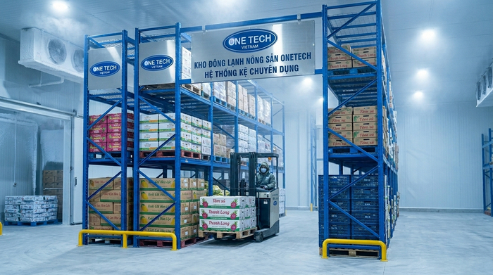 Lắp đặt kệ kho lạnh tại Vĩnh Long Lắp đặt kệ kho lạnh tại Vĩnh Long cho kho nông sản